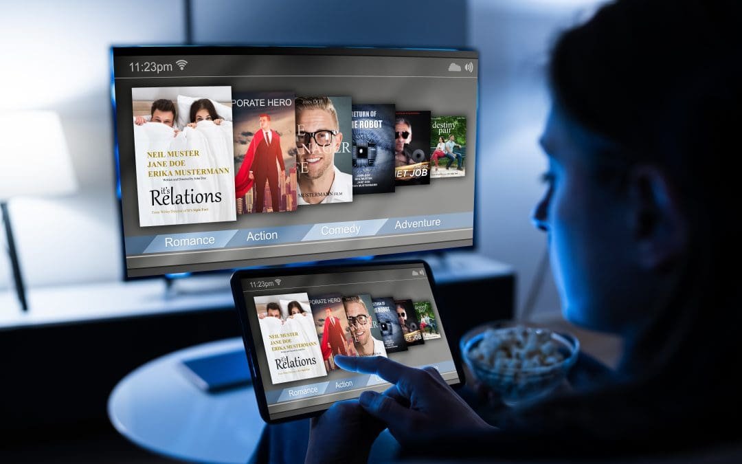 Integración de CTV y Anuncios Móviles: Estrategias Convergentes