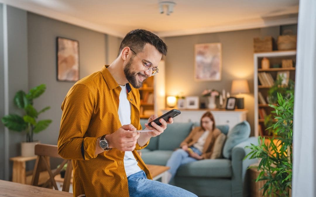 Publicidade Multitelas: Como a sincronia entre dispositivos potencializa resultados